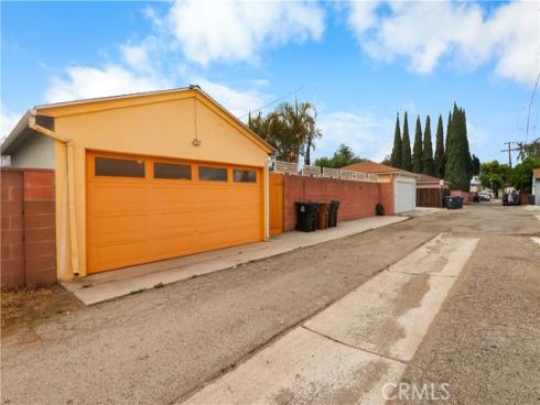 708 S Orange  , Fullerton, CA