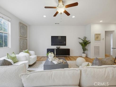 1370  Clementine   Way, Fullerton, CA