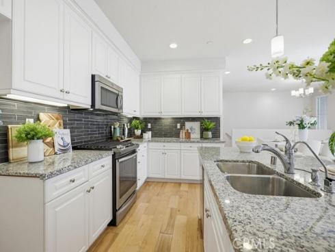 1370  Clementine   Way, Fullerton, CA