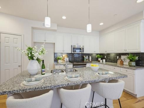 1370  Clementine   Way, Fullerton, CA