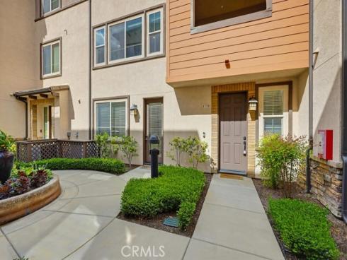 1370  Clementine   Way, Fullerton, CA