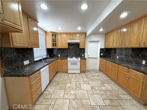 460 W Knepp   Avenue, Fullerton, CA