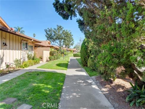 1736 E Commonwealth Ave  102 , Fullerton, CA