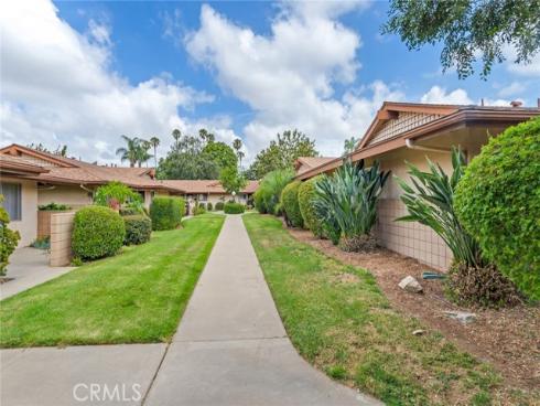 1736 E Commonwealth Ave  102 , Fullerton, CA