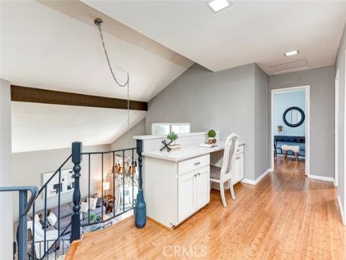 2043  Winterwood  , Fullerton, CA