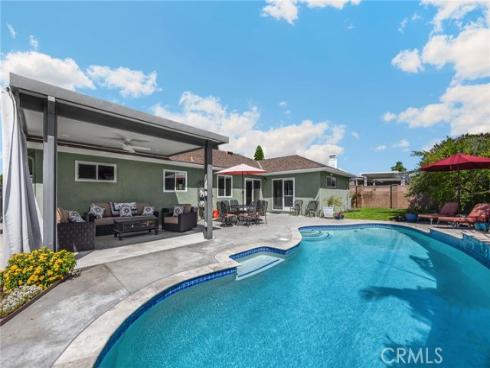 2940  Firethorne Ave  , Fullerton, CA