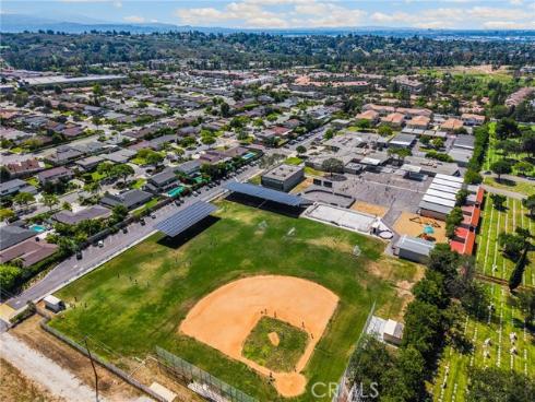 2940  Firethorne Ave  , Fullerton, CA