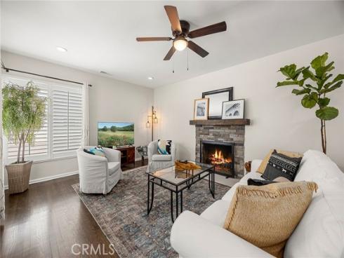 401 W Southgate Avenue, Fullerton, CA