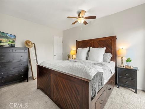 401 W Southgate Avenue, Fullerton, CA