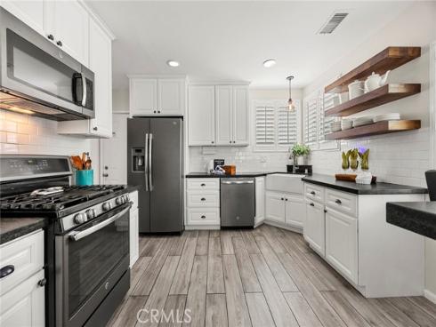 401 W Southgate Avenue, Fullerton, CA