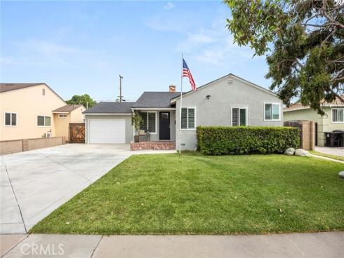401 W Southgate Avenue, Fullerton, CA