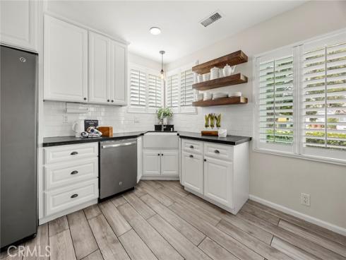 401 W Southgate Avenue, Fullerton, CA