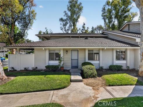 2374 Coventry , Fullerton, CA