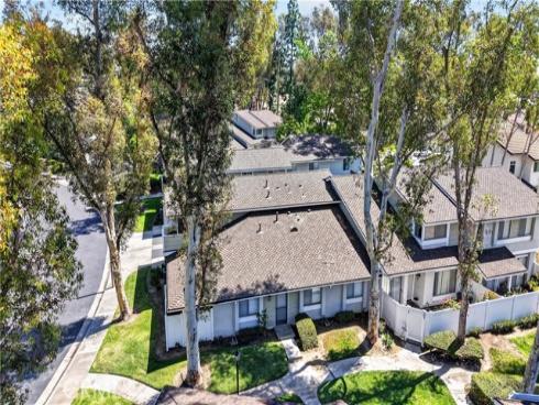 2374 Coventry , Fullerton, CA