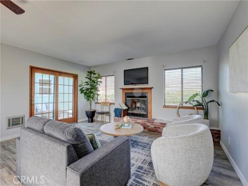 2101 W Ash , Fullerton, CA