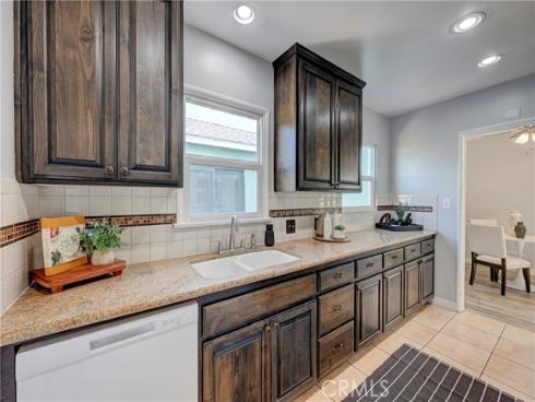 2101 W Ash , Fullerton, CA