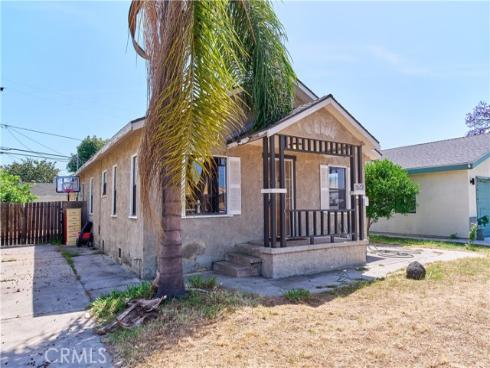 2620 W Olive Avenue, Fullerton, CA