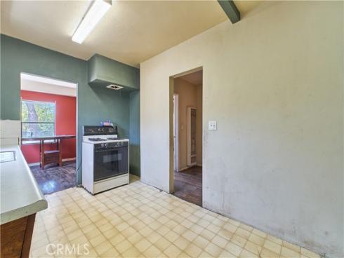 2620 W Olive Avenue, Fullerton, CA