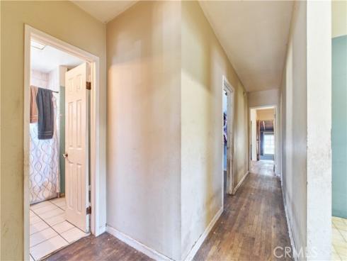 2620 W Olive Avenue, Fullerton, CA