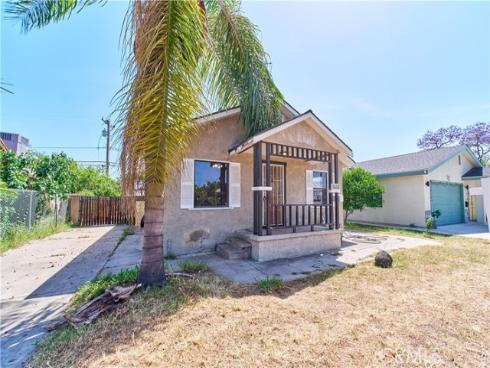 2620 W Olive Avenue, Fullerton, CA