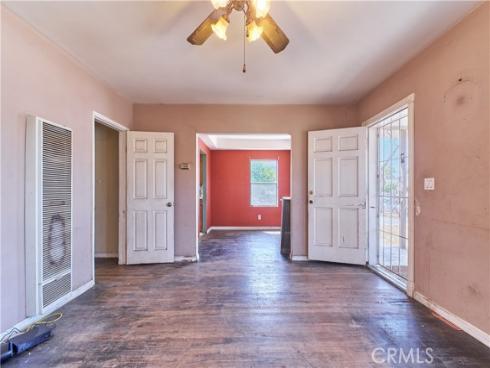 2620 W Olive Avenue, Fullerton, CA