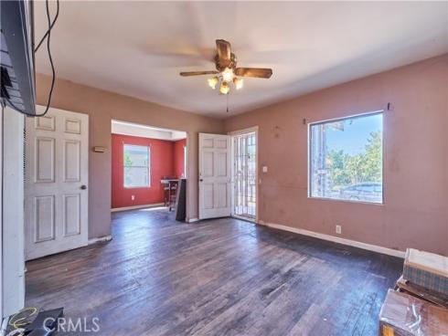 2620 W Olive Avenue, Fullerton, CA