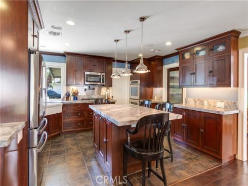 1049 El Mirador , Fullerton, CA