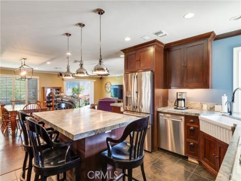 1049 El Mirador , Fullerton, CA