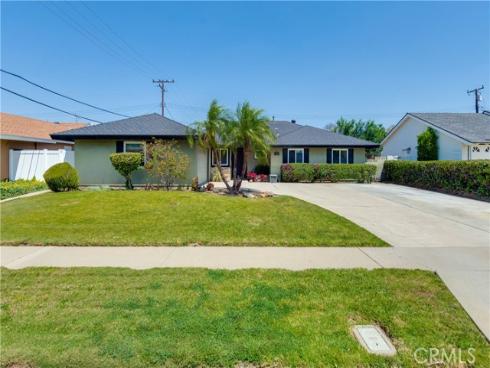 1049 El Mirador , Fullerton, CA