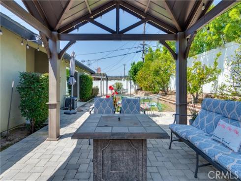1049 El Mirador , Fullerton, CA