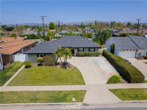 1049 El Mirador , Fullerton, CA