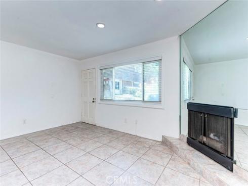 3733 N Harbor 44 , Fullerton, CA
