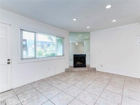 3733 N Harbor 44 , Fullerton, CA