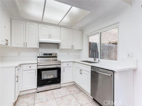 3733 N Harbor 44 , Fullerton, CA