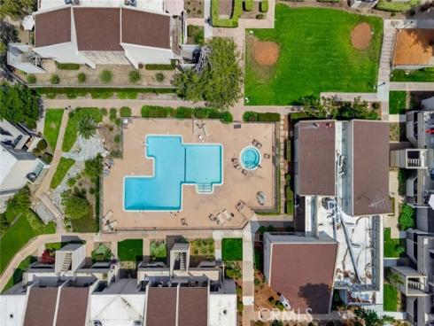 3054 Associated 26 , Fullerton, CA