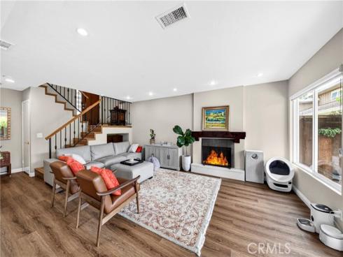 802 W Glenwood Circle, Fullerton, CA