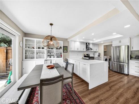 802 W Glenwood Circle, Fullerton, CA