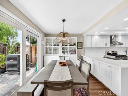 802 W Glenwood Circle, Fullerton, CA