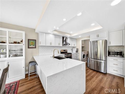 802 W Glenwood Circle, Fullerton, CA
