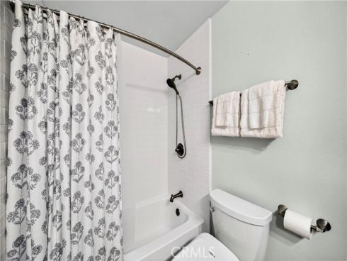 802 W Glenwood Circle, Fullerton, CA