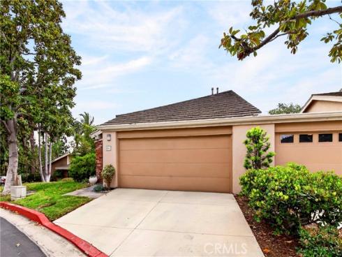 802 W Glenwood Circle, Fullerton, CA