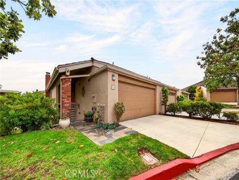 802 W Glenwood Circle, Fullerton, CA