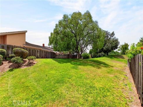 802 W Glenwood Circle, Fullerton, CA