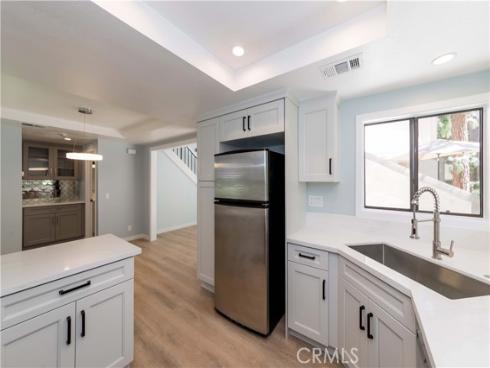 510 Quiet Brook 187 Circle, Fullerton, CA