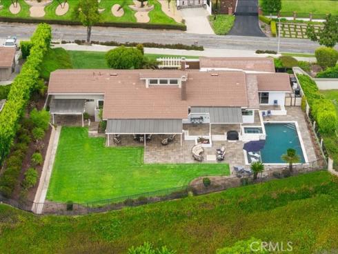2010 Pioneer Ave. , Fullerton, CA