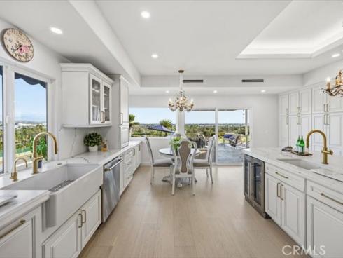 2010 Pioneer Ave. , Fullerton, CA
