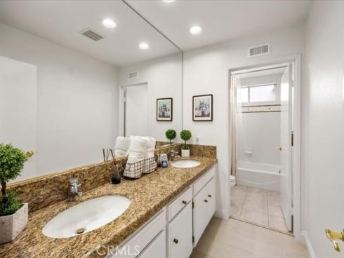 2010 Pioneer Ave. , Fullerton, CA