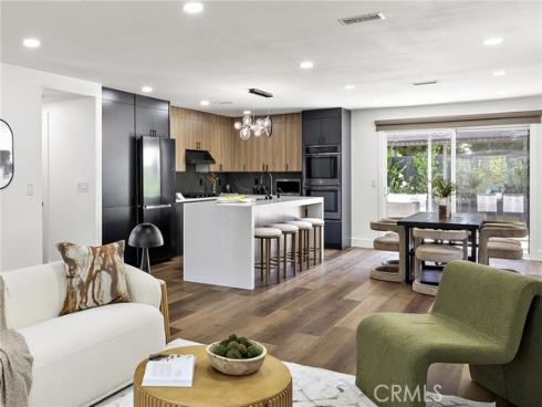 737 Paseo Place, Fullerton, CA