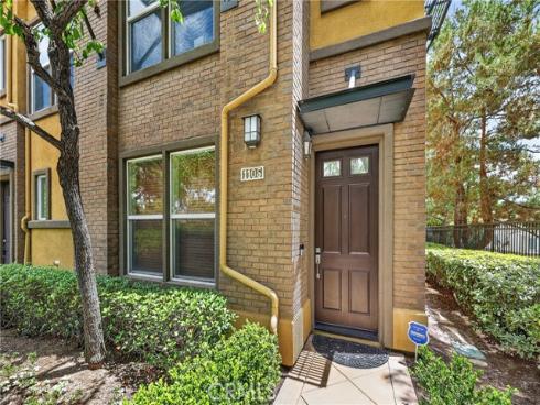 1105 Armstrong