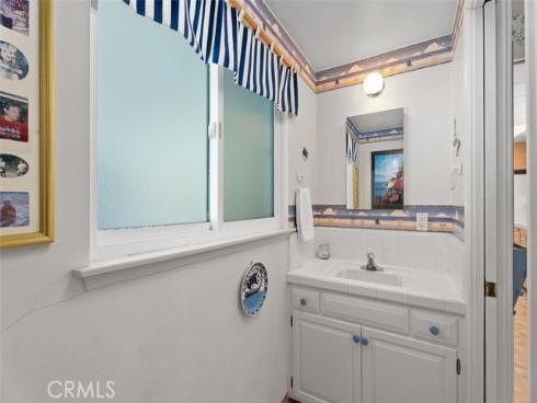 807 Dorothy Lane, Fullerton, CA